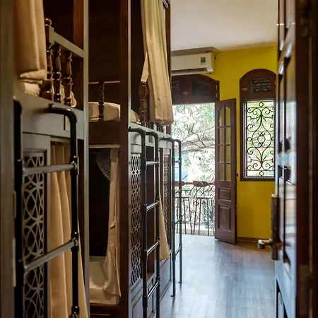 Tabalo Hostel Hanoi Exterior photo
