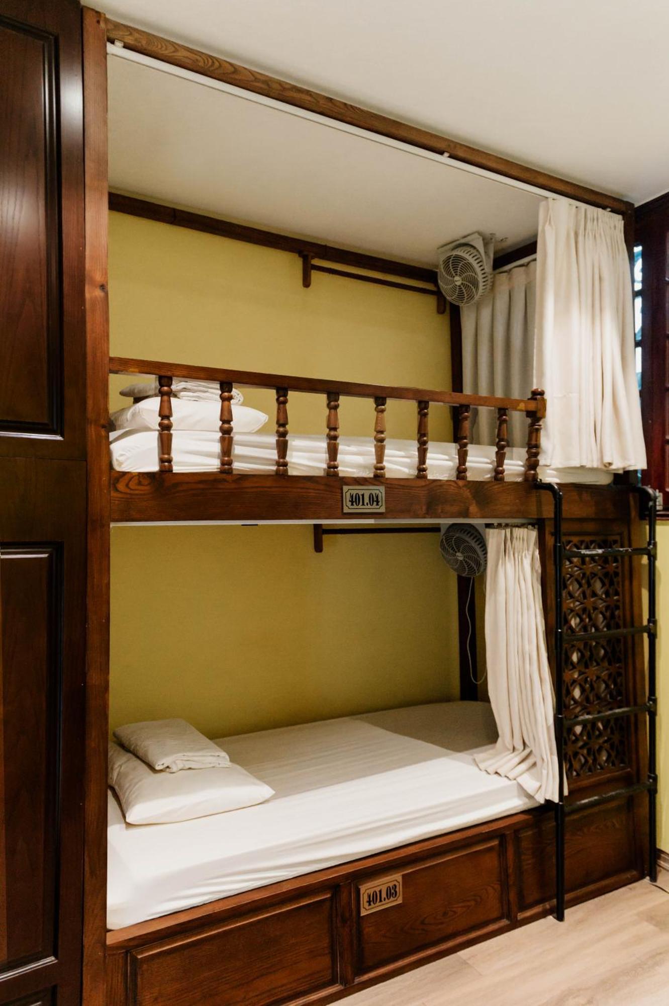 Tabalo Kapselhotel